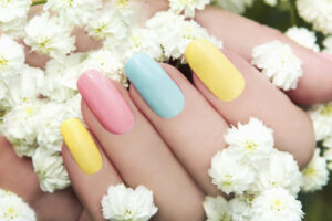 Así se consiguen unas bonitas uñas de verano